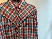 Load image into Gallery viewer, Vintage Western Style Checked shirt
