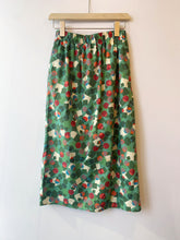 Load image into Gallery viewer, JL Design | Pattern Pencil Skirt
