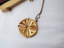 Load image into Gallery viewer, 80s Vintage Large Golden Necklace
